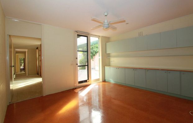 ELSTERNWICK LIVING - Photo 1