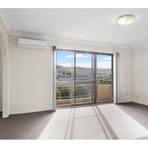 4 / 1 Pleasant Avenue, North Wollongong, NSW 2500 - Photo 3