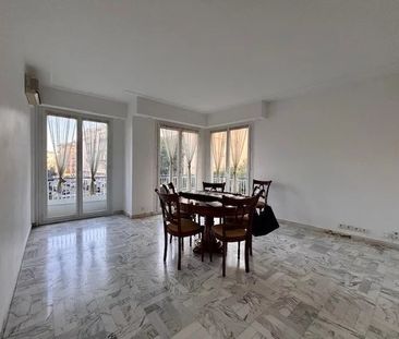 Location Appartement 3 pièces 61m² NICE 06100 - Photo 1