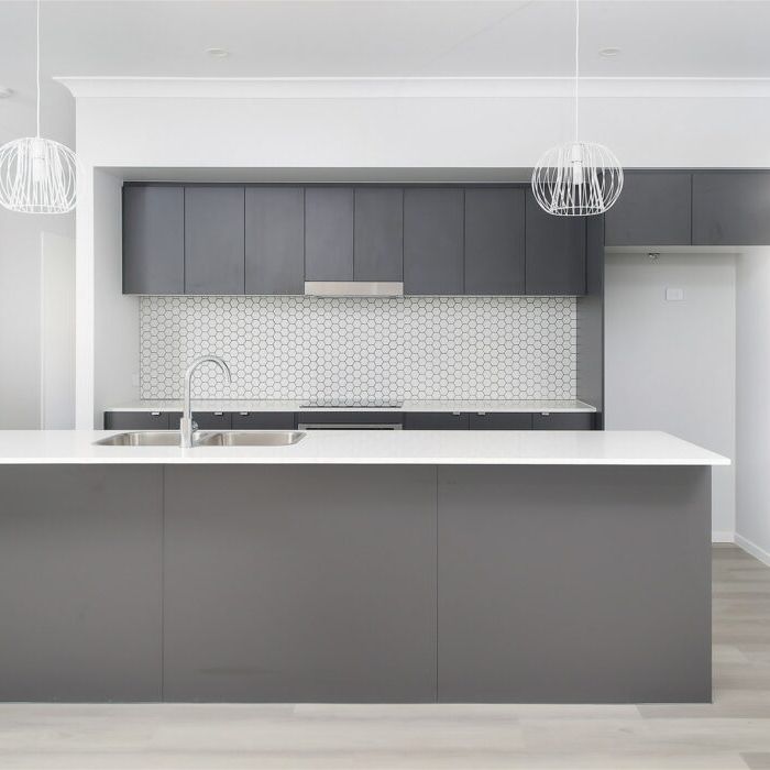 Beautiful Home for Rent in Greenbank! - Photo 1