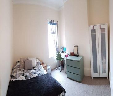 4 bedroom house to rent - Photo 3
