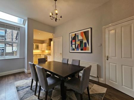 3 bedroom terraced house to rent - Photo 5
