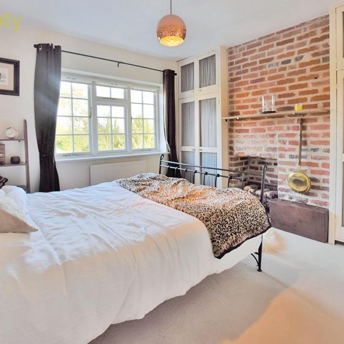 2 bedroom house to rent - Photo 1
