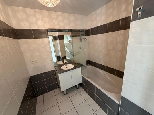 Location Appartement 3 pièces 66m² CHAMALIERES 63400 - Photo 1