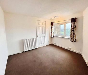 4 bedroom semi-detached house to rent - Photo 1