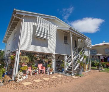 25 Davidson Street, South Townsville QLD 4810 - House For Rent | Do... - Photo 5