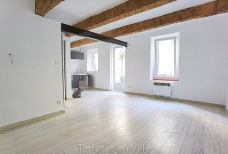 Eugène Pierre - Studio - Cour - 620 € - Photo 4