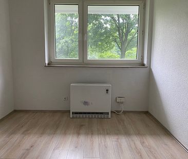 4,5 Zimmer Masionette Wohnung mit kleinem eigenen Garten - Photo 2