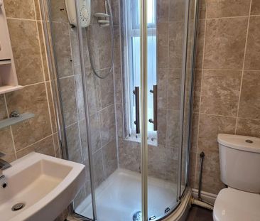 Studio to rent - Photo 6