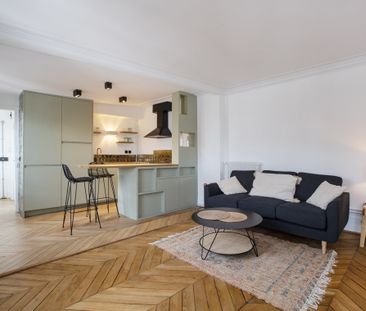 Appartement à louer rue Pierre Fontaine, Paris 9ème - Photo 1
