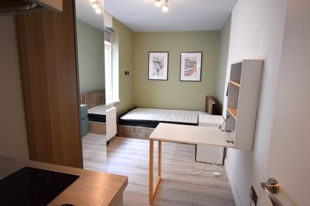 Studio to rent - Photo 3