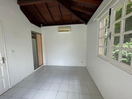 Villa de STANDING A LOUER A DIDIER - Photo 5