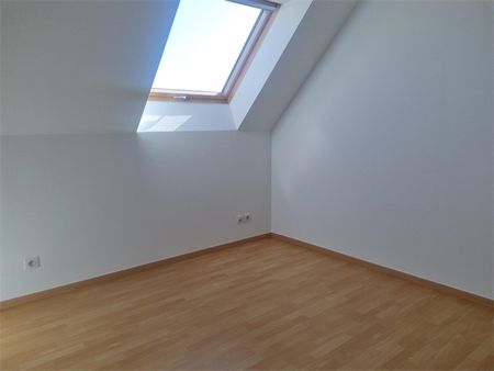 Location Maison 0 M² HESINGUE 1 280 € - Photo 5