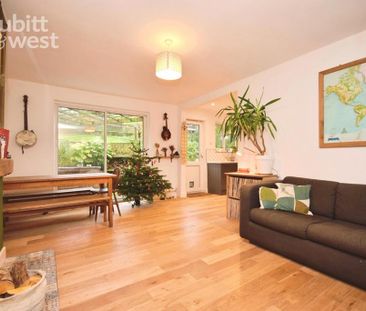 5 bedroom semi-detached house to rent - Photo 2