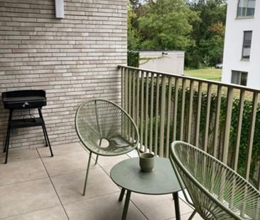 Appartement te huur - Photo 1