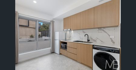 BRAND NEW FURNISHED STUDIO READY TO MOVE IN - Photo 4