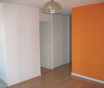 Location Appartement 2 pièces 37m² - Photo 3