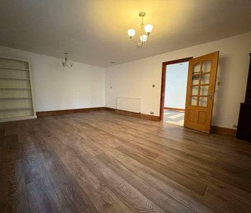 Somerset Way, Iver, SL0 - Photo 2