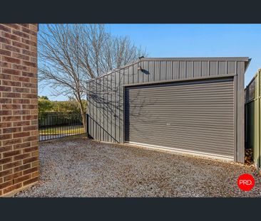 214 Station Street, Epsom, Vic 3551 - Photo 2