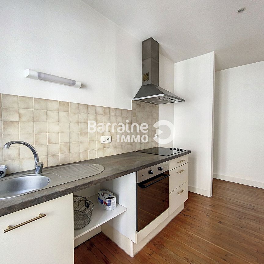 Location appartement à Brest, 2 pièces 50.94m² - Photo 1