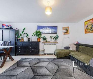 Concord Court, Winery Lane, Kingston Upon Thames, KT1 - Photo 3