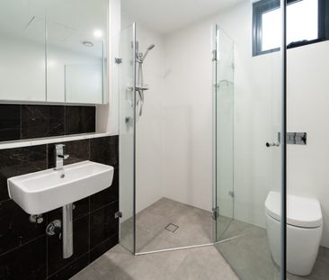 Well-designed modern 2 Bedroom apartment !! - Photo 5