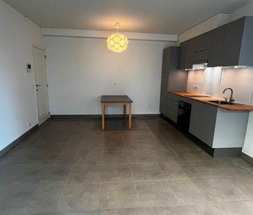 Tof appartement met 1 slaapkamer in hartje Kortrijk ! - Foto 4