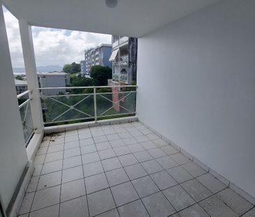 Location appartement 2 pièces, 35.99m², Fort-de-France - Photo 2