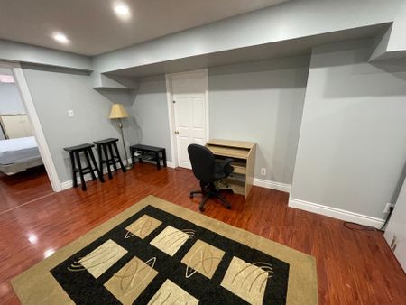 For Lease - 340 Bristol Road Unit# Lower Level, Mississauga, Ontario - Photo 2