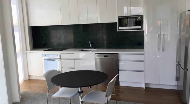 Hypatia Building - Photo 1