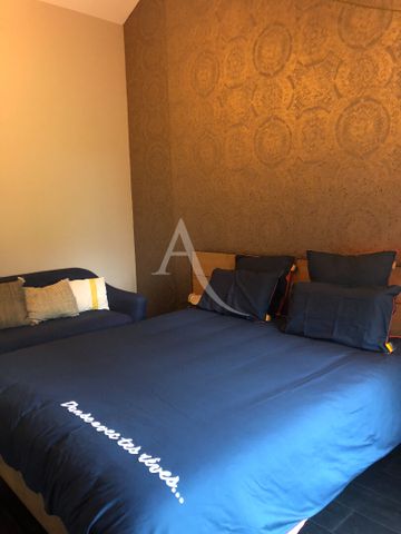 Location Maison 6 pièces 210m² BELLEVIGNE EN LAYON 49380 - Photo 3