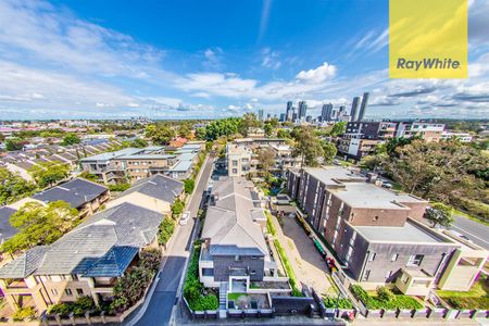 NESUTO APARTMENTS - 2 BEDROOM FURNISHED APARTMENT - Photo 2