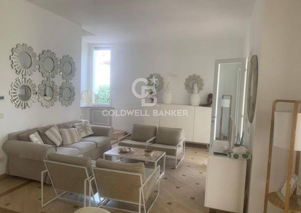 via michelangelo, 73, Forte dei Marmi, Tuscany 55042