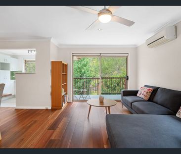 Unique renovated home with elevated bush views - Photo 2