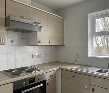 1 bedroom flat to rent - Photo 2