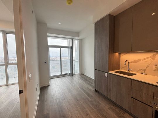 For Lease - 8 Interchange Way Unit# 2708, Vaughan, Ontario - Photo 1