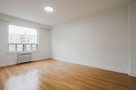 For Lease - 17 Calvington Drive Unit# 4, Toronto, Ontario - Photo 2
