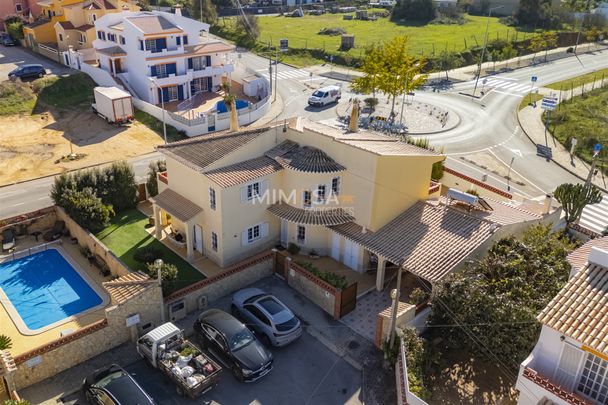 Moradia T4 em Faro - Photo 1