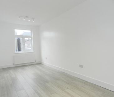 2 bedroom maisonette to rent - Photo 1