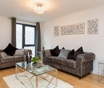 2 bedroom flat to rent - Photo 1