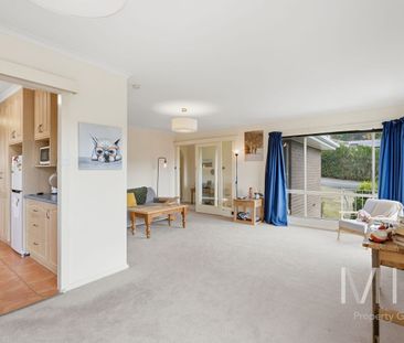 Spacious Family Home - Photo 1