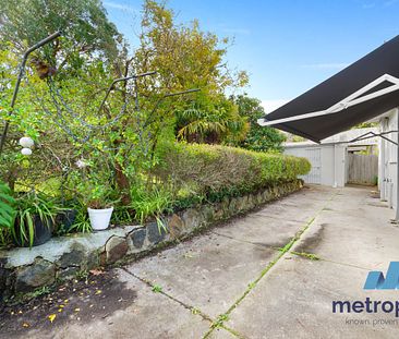 49 Valley Parade, GLEN IRIS, VIC - Photo 3