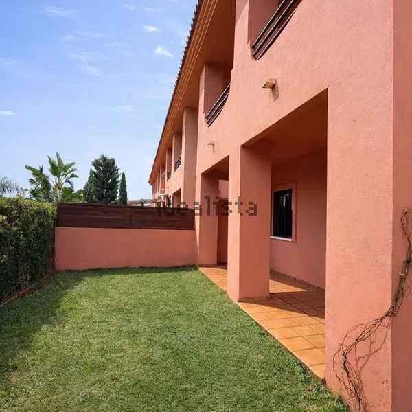 Alquiler de chalet pareado en Casablanca - La Viñuela - Photo 1