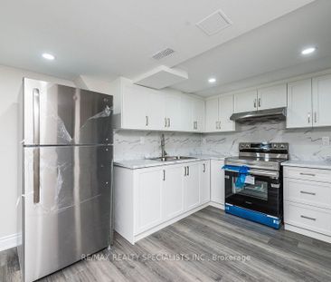 For Lease - 9 Boothill Drive, Brampton, Ontario - Photo 5