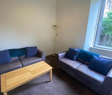 5 bedroom flat to rent - Photo 1