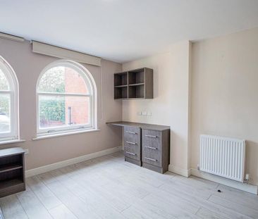 Studio to rent - Photo 6