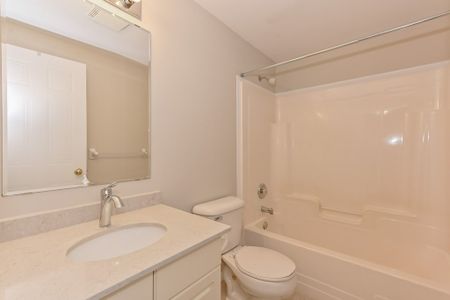 124 Gosling Gardens, Guelph - Photo 5