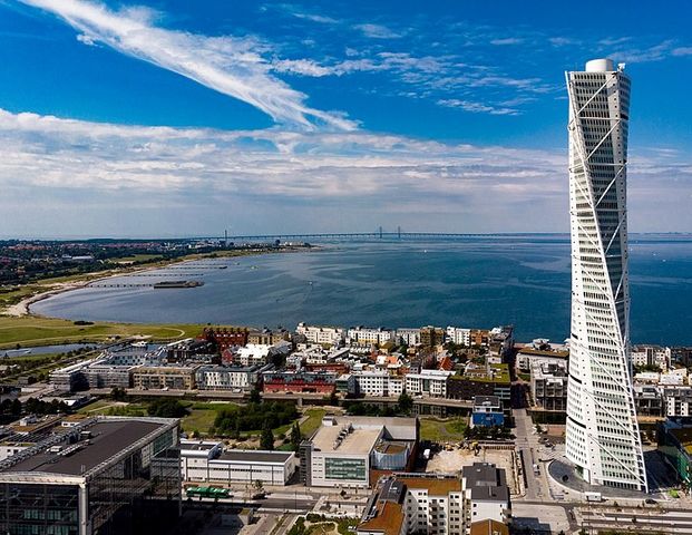 Turning Torso - Photo 1