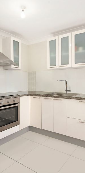 1/37 Moore Street, Morningside QLD 4170 - Townhouse For Rent | Domain - Photo 1