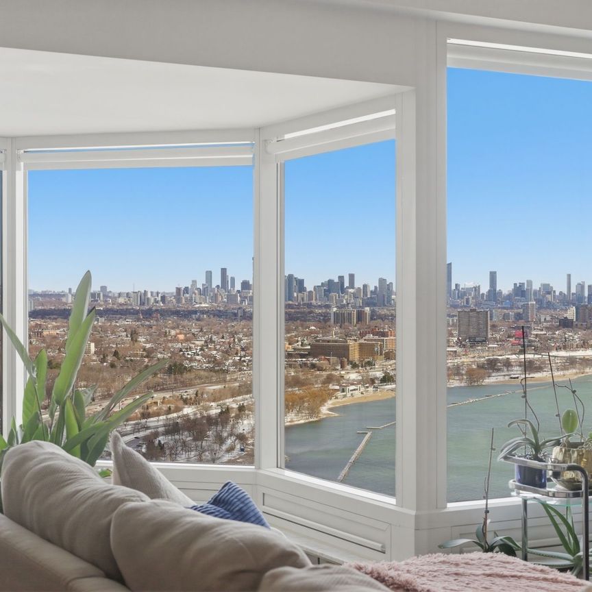 For Lease - 1 Palace Pier Court Unit# 4502, Toronto, Ontario - Photo 1